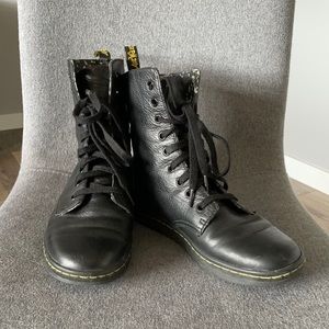 Dr. Martens Women's Stratford Boots